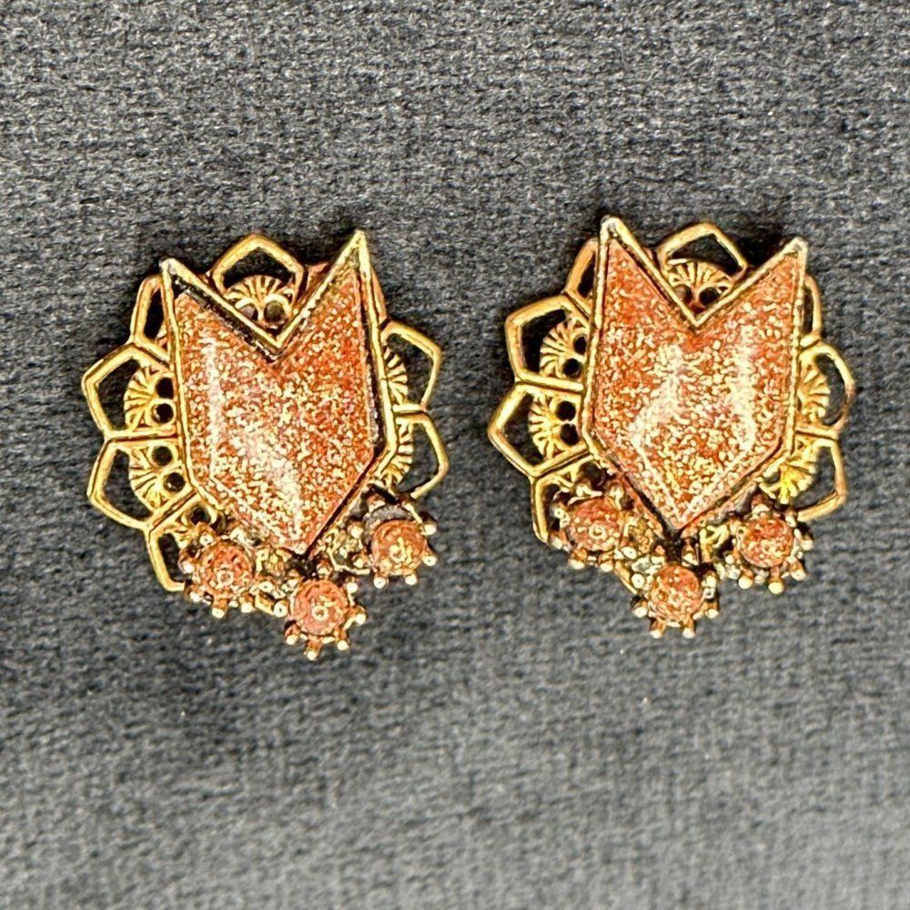 Vintage Goldstone and Copper Clip-on Earrings